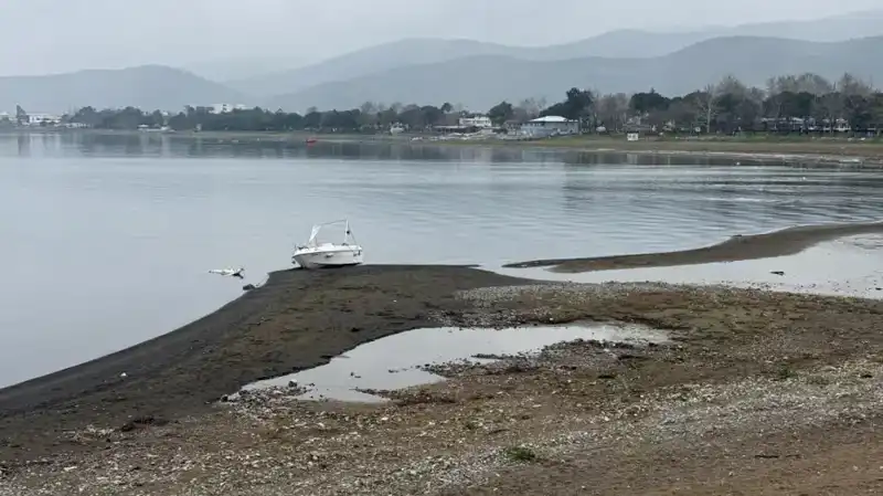 İznik Gölü’nde Kuraklık Alarmı: Yağışlar Yeterli Olmadı mı?